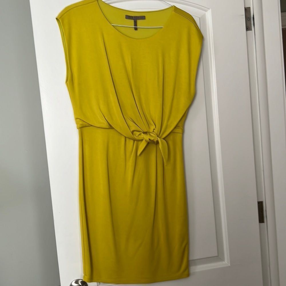 Dress   - Picture 4 of 5